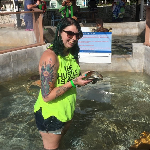 Megan ~ Meet the Posher - Picture 2 of 3